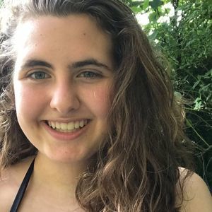 Meet your Posher, Mia